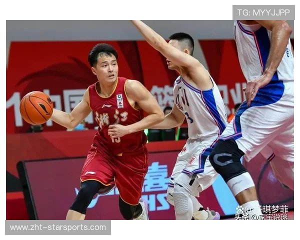 球队官宣续约关键球员，稳定军心