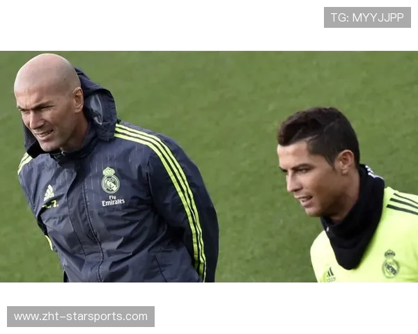 黑猫主帅强调团队协防的重要性