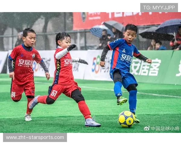 中国足球俱乐部注重梯队衔接与人才传承,国内足球俱乐部梯队招 中国足球俱乐部注重梯队衔接与人才传承,国内足球俱乐部梯队招