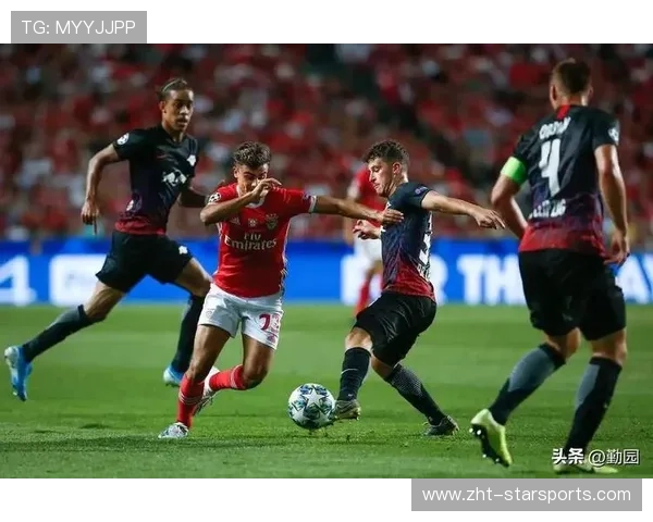 本菲卡控球优势明显，压制博卡节奏，本菲卡走出来的球星懂球帝